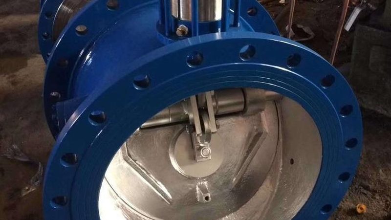锻钢球阀与铸钢球阀价格差异分析：影响因素及选购建议